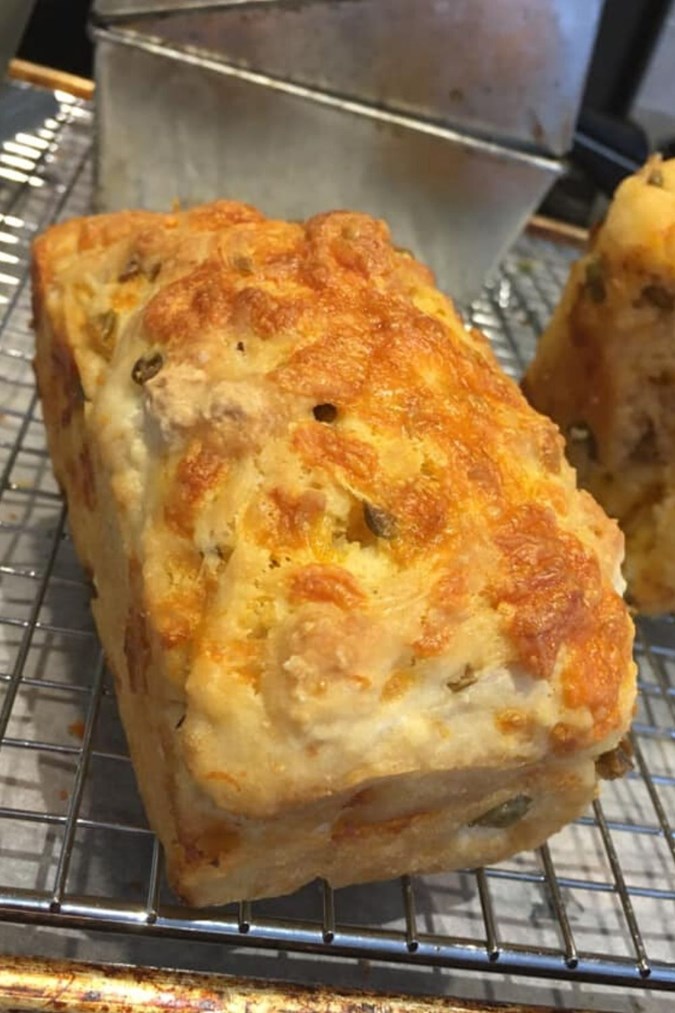 Christine added cheddar cheese and olives to her loaf, yum! Image: Budget Meals/Facebook