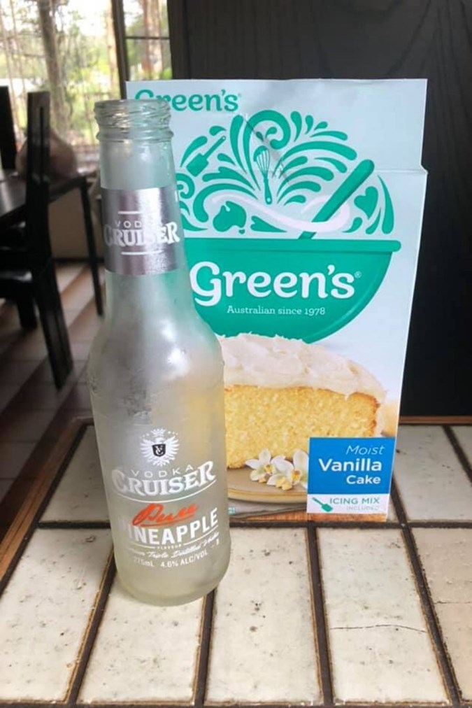 All you need are these two ingredients - a packet of cake mix and a bottle of Vodka Cruiser! Image: Kmart Pie Maker Recipes, Tips and Ideas Australia/Facebook
