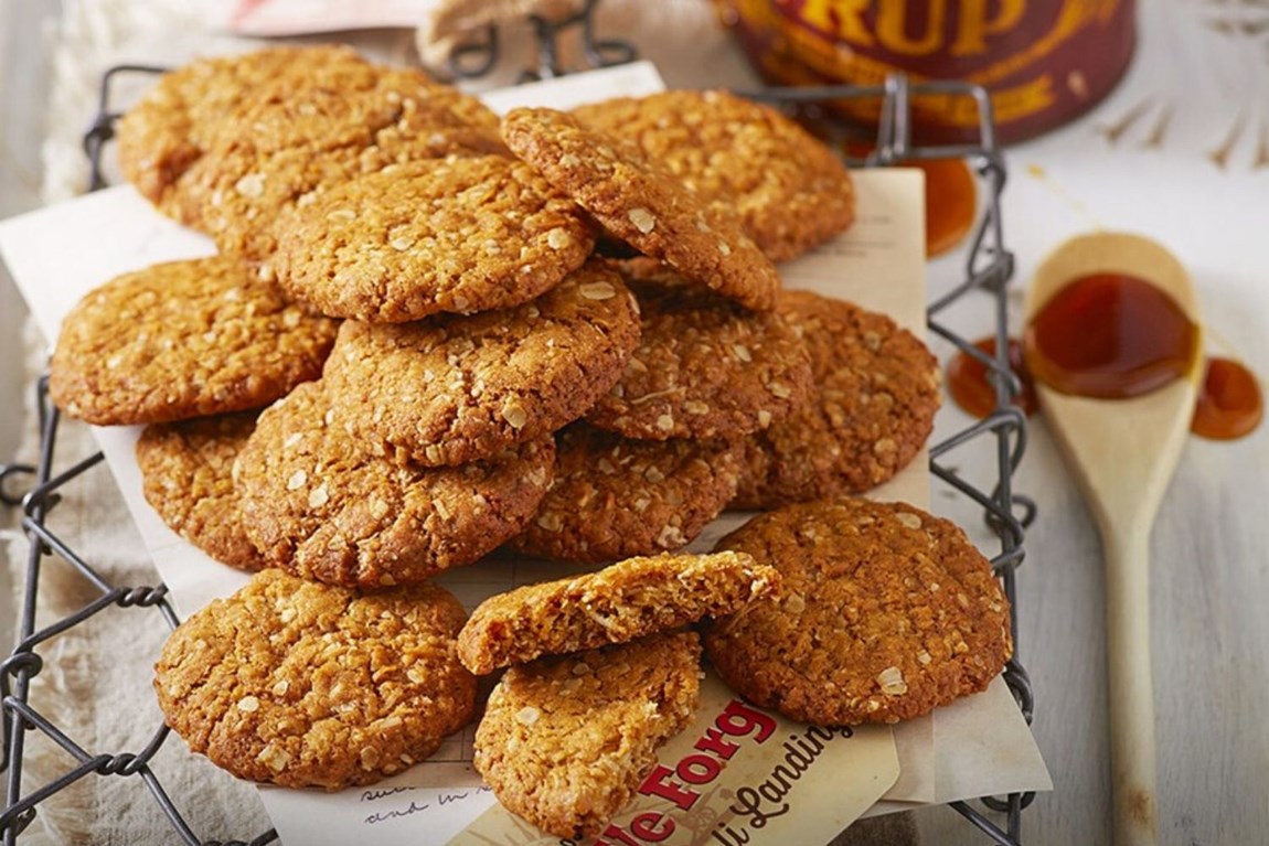 Classic Anzac Biscuit recipe, chewy and crunchy! | Practical Parenting